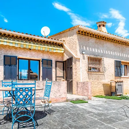 Peaceful Getaway Just Outside Your Riviera House بيت للعطل سا لُرون دو فار