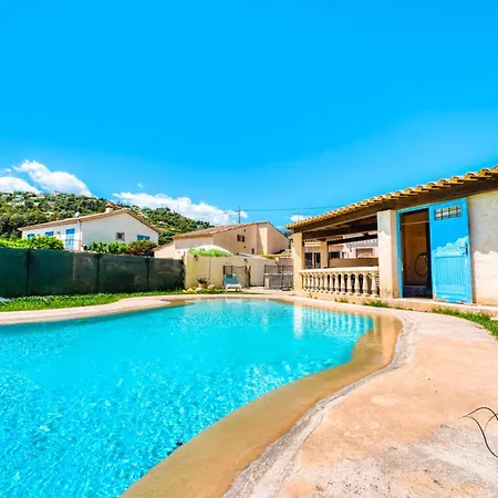 Peaceful Getaway Just Outside Your Riviera House Holiday home